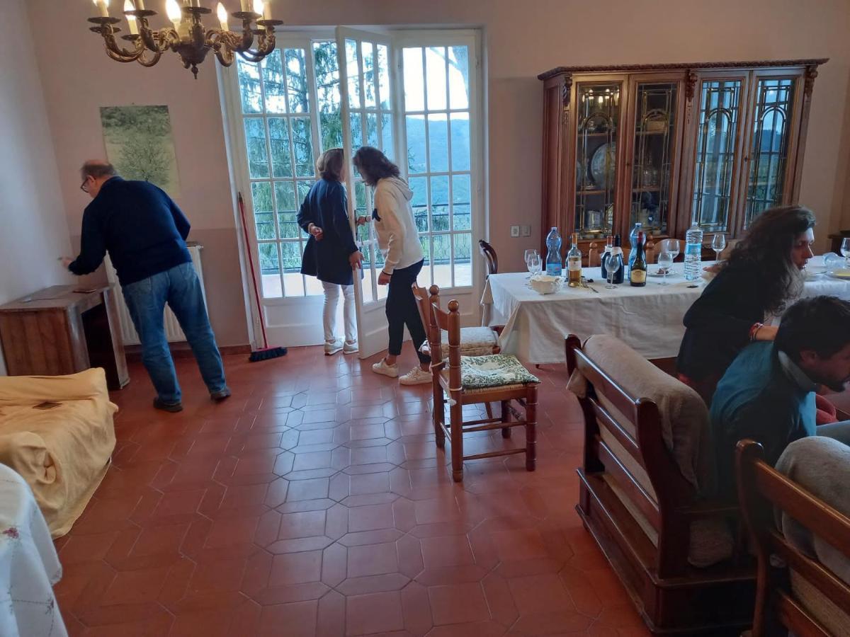 Casa Vacanza Villa Patrizia Follo Alto 외부 사진