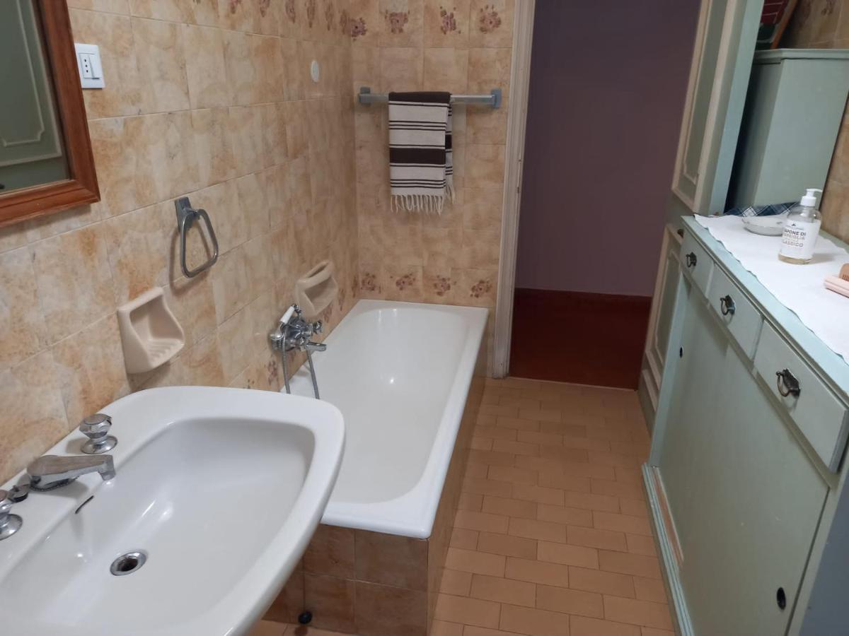 Casa Vacanza Villa Patrizia Follo Alto 외부 사진